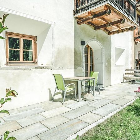 Il Maschun Im Historischen Engadinerhaus Apartment Scuol Ngoại thất bức ảnh
